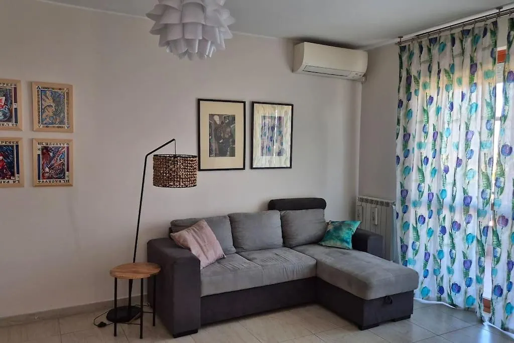 Apartamento Cinecitta Vista Castelli Romani Italia