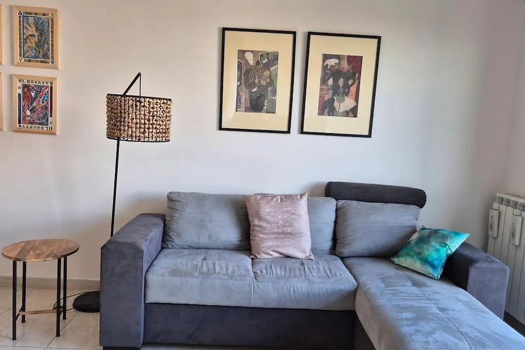 Apartamento Cinecitta Vista Castelli Romani Italia