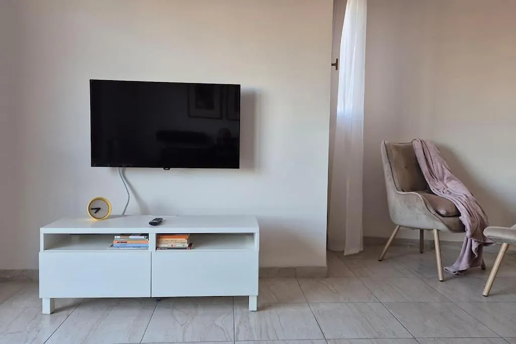 Apartamento Cinecitta Vista Castelli Romani Italia